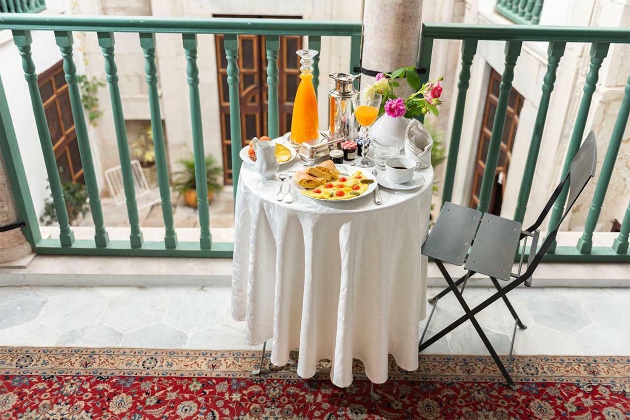 Dar Zyne La Medina Bed & Breakfast 4*